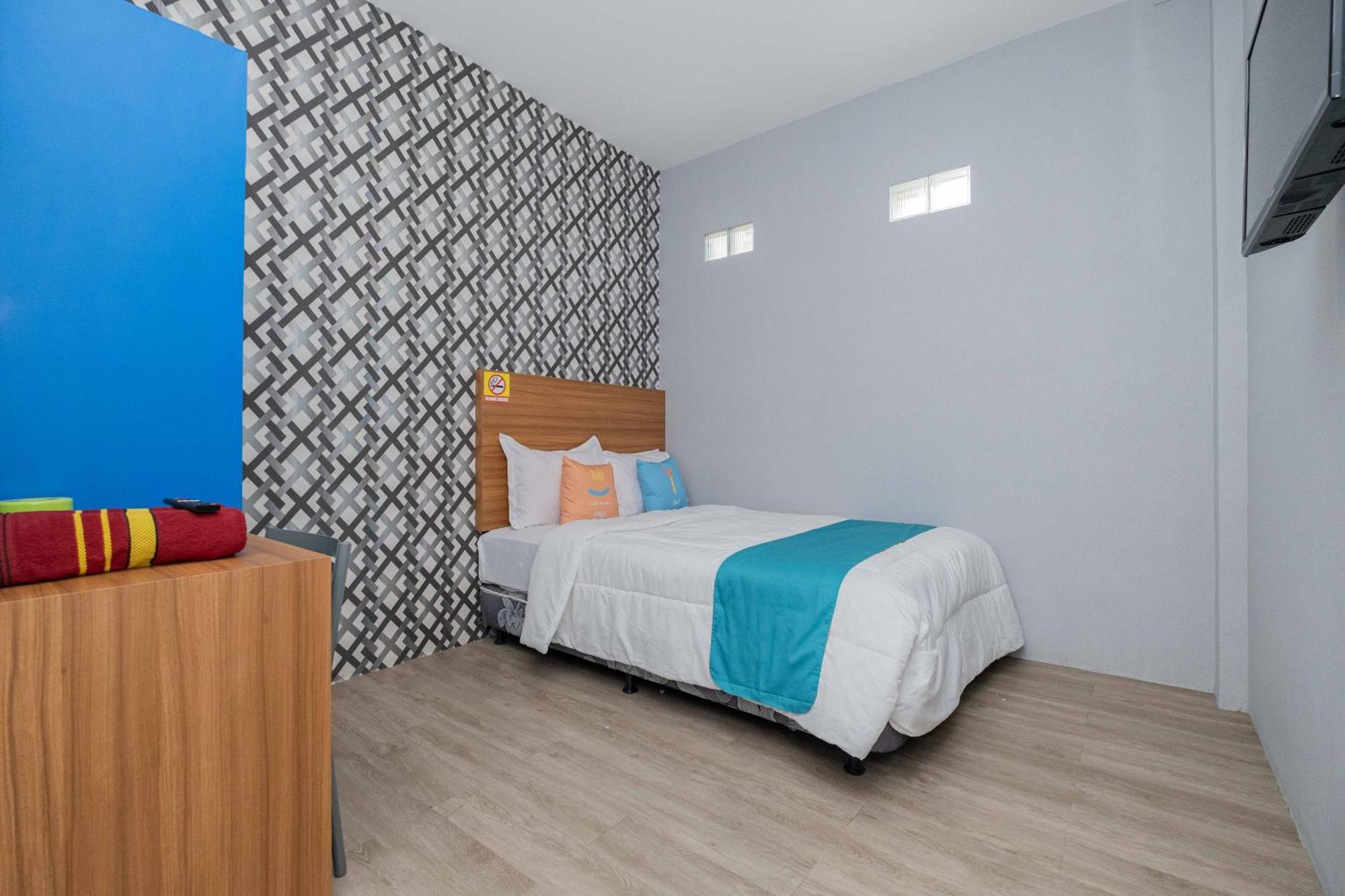 Sans Wm Hotel Блітар Екстер'єр фото