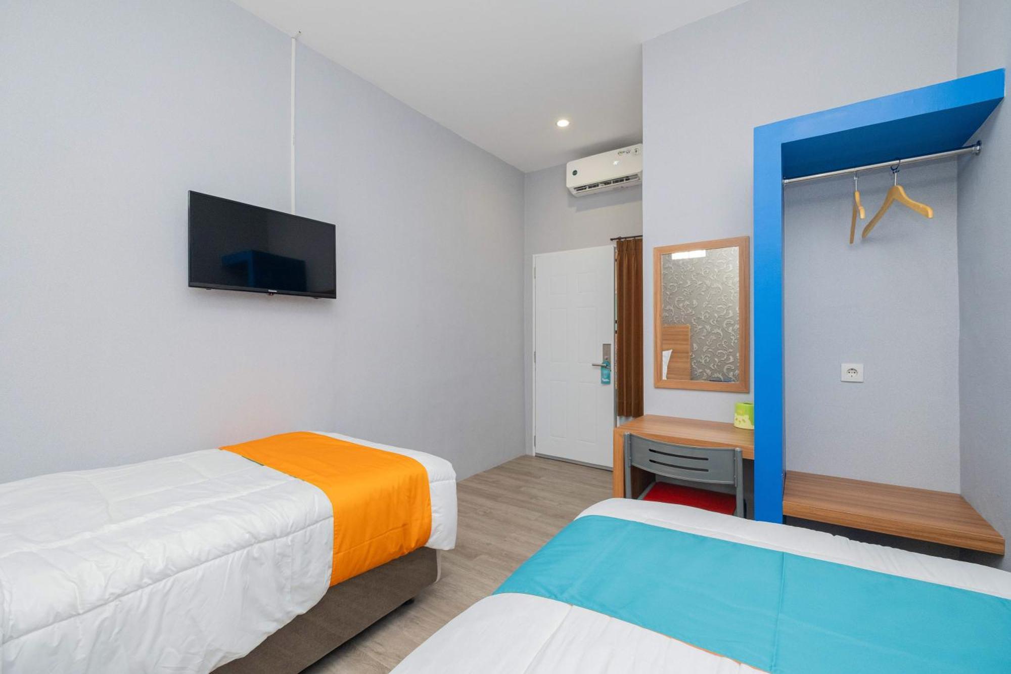 Sans Wm Hotel Блітар Екстер'єр фото